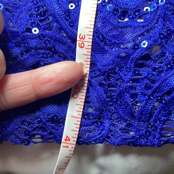 Marina blue  lace and sequin short sleeve dress sz 10 - Picture 6 of 9